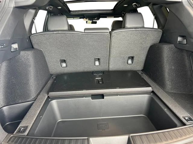 New 2026 Solar Silver Metallic Acura Base image 31