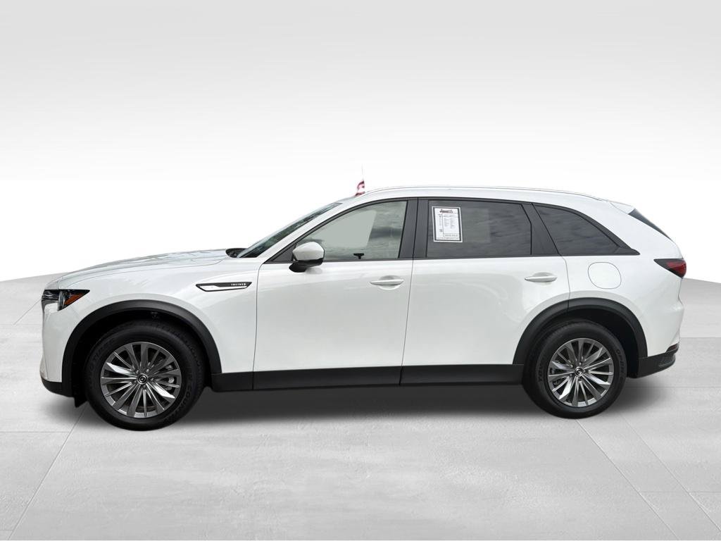 Used 2026 White Mazda 3.3 Turbo Select image 4