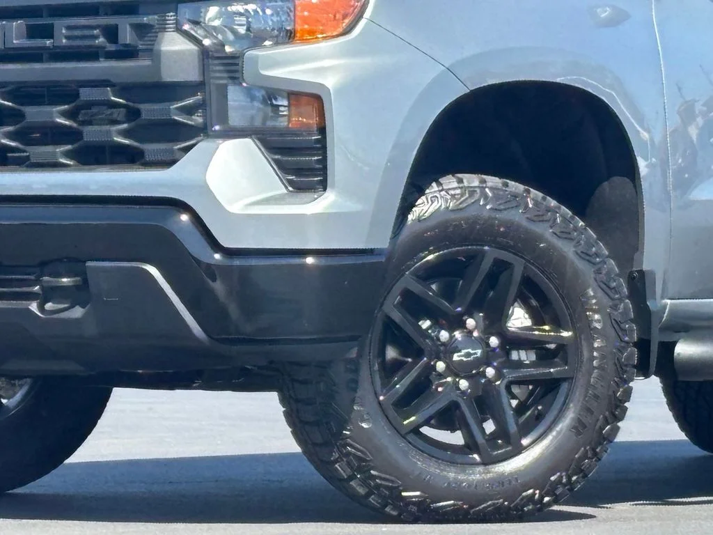 Used 2026 Gray Chevrolet Custom Trail Boss image 5