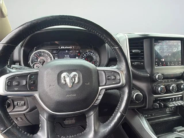 Used 2019 White Ram Big Horn/Lone Star image 11