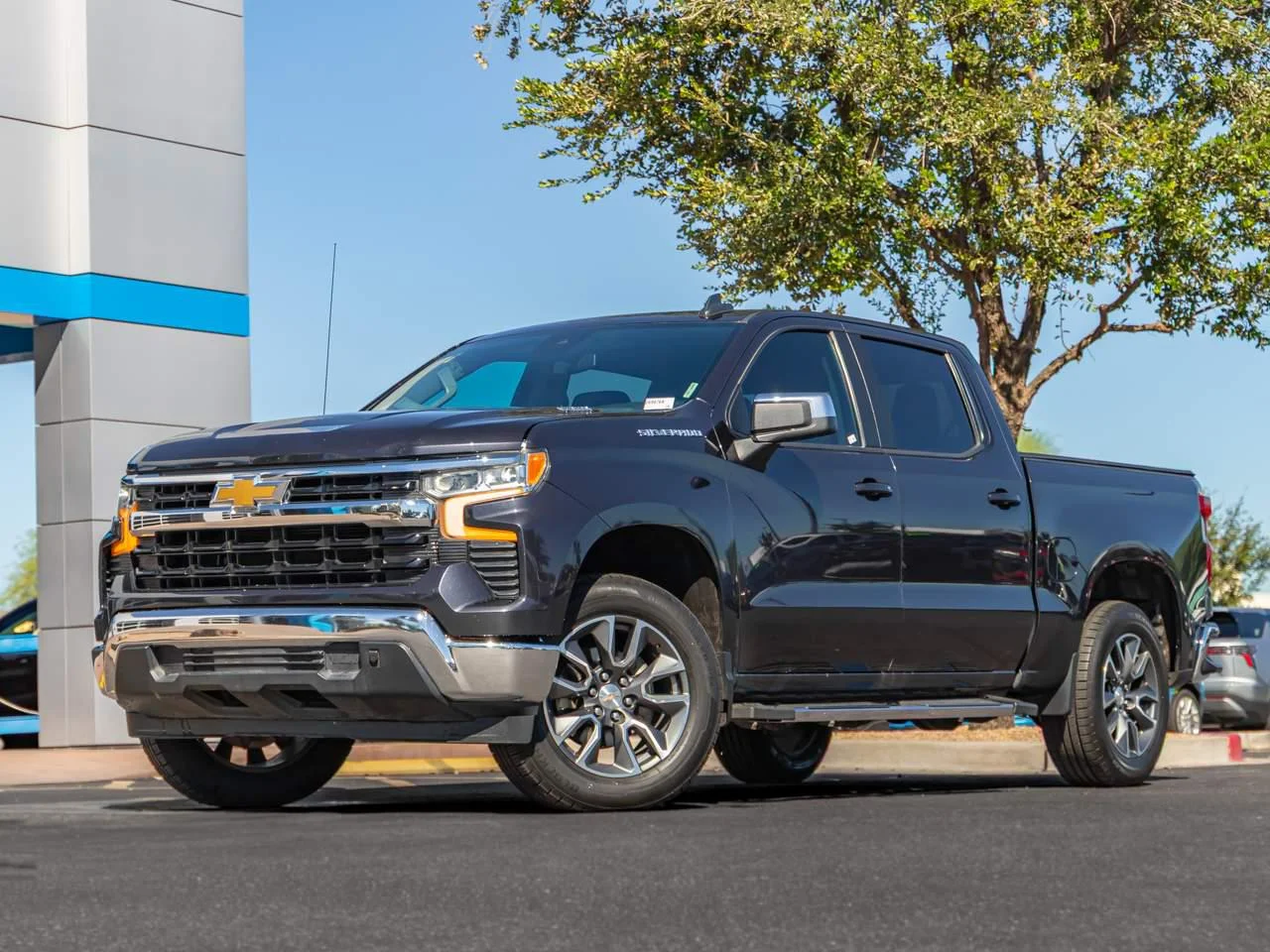 Used 2022 DARK ASH METALLIC Chevrolet LT image 1