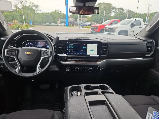 Used 2024 Summit White Chevrolet LT (2FL) image 13