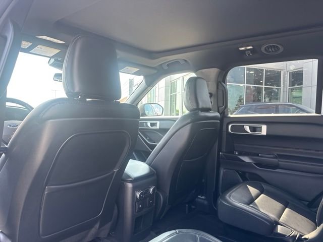 Used 2020 Blue Ford XLT image 10