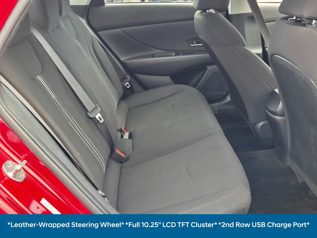 Used 2023 Red Hyundai SEL image 15