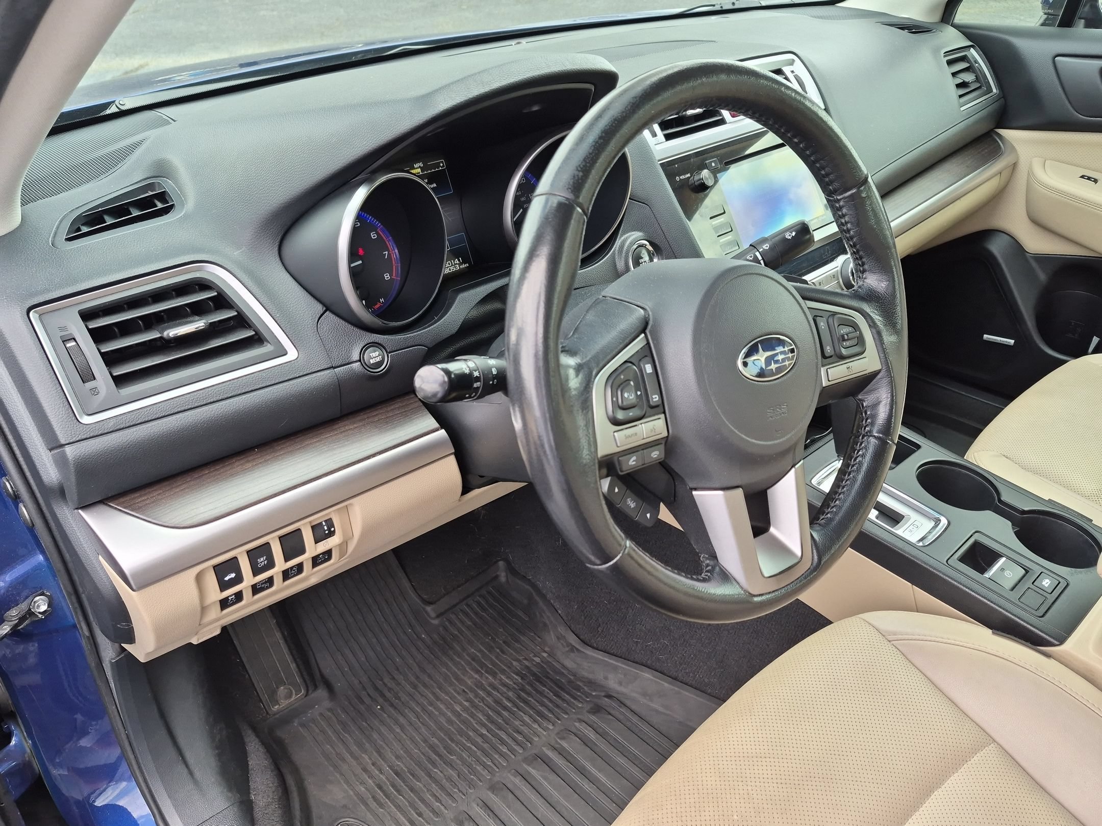 Used 2015 Lapis Blue Pearl Subaru 2.5i Limited image 18