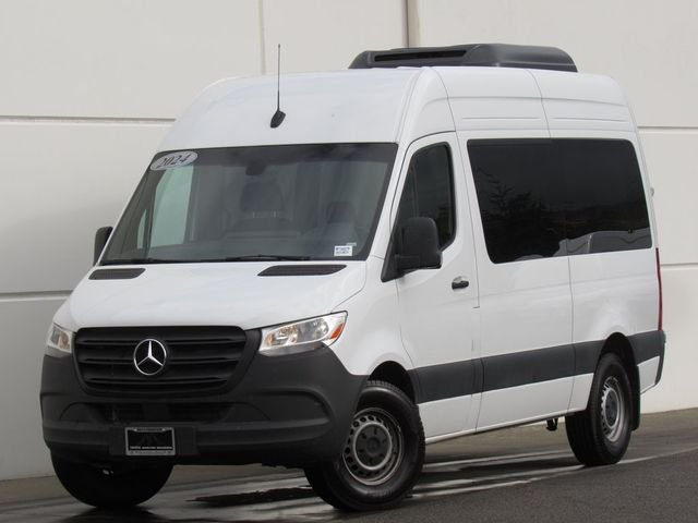 2024 Mercedes-Benz Sprinter 2500 144 WB's photo