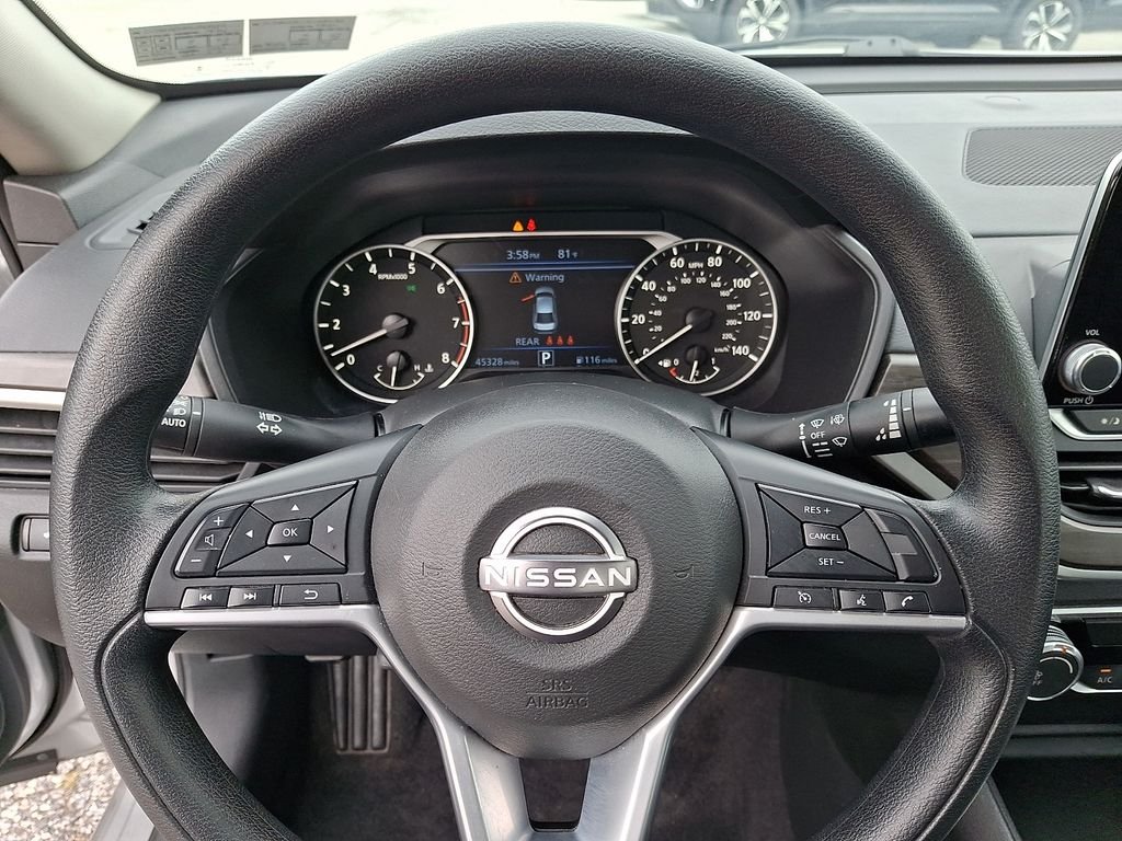 Used 2025 Silver Nissan 2.5 SV image 18