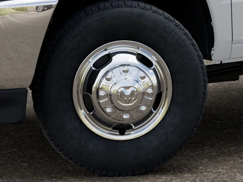 New 2026 Bright White Clear-Coat Exterior Paint RAM Tradesman image 4