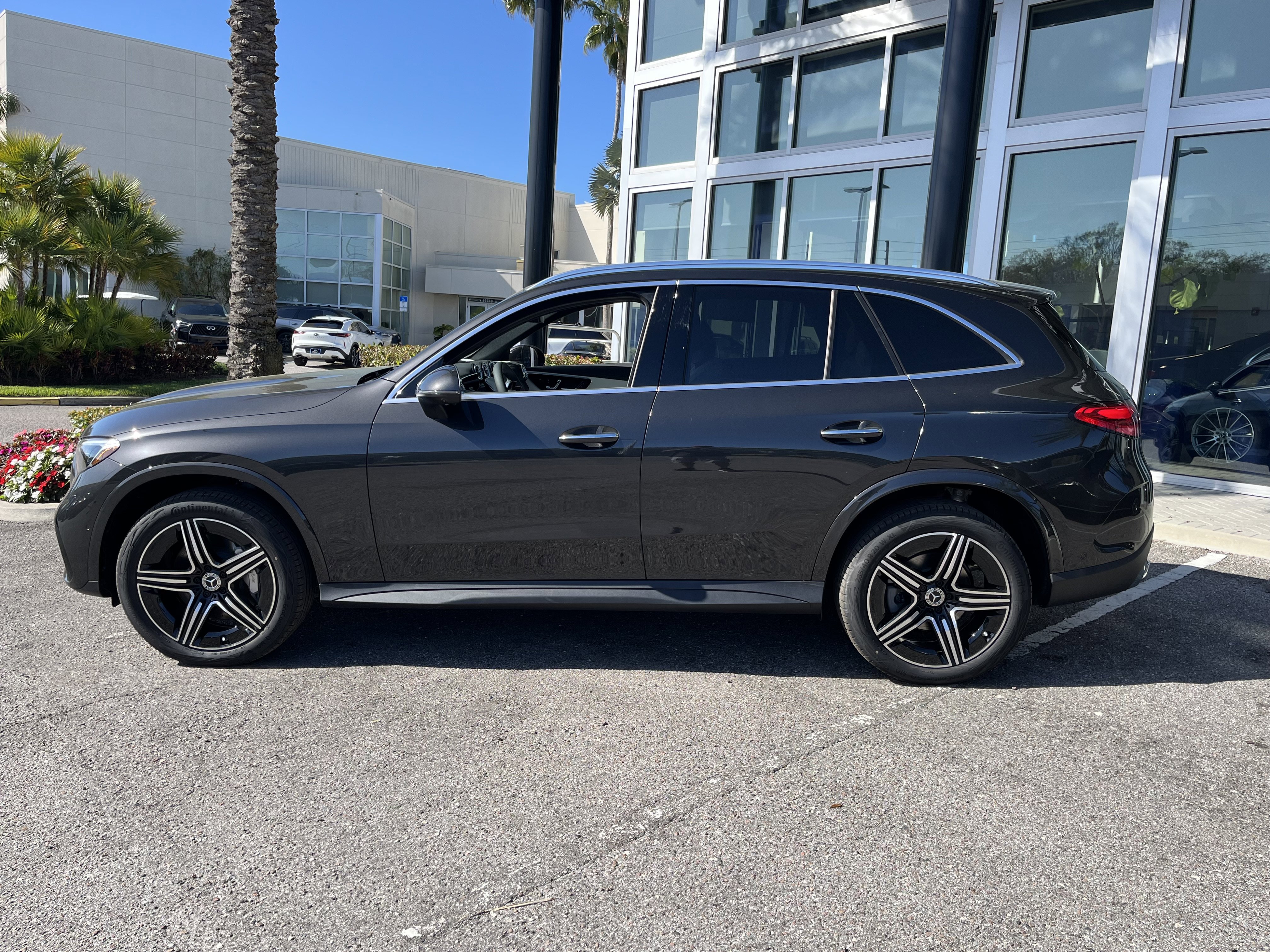 New 2026 Graphite Grey Metallic Mercedes-Benz GLC 300 image 3