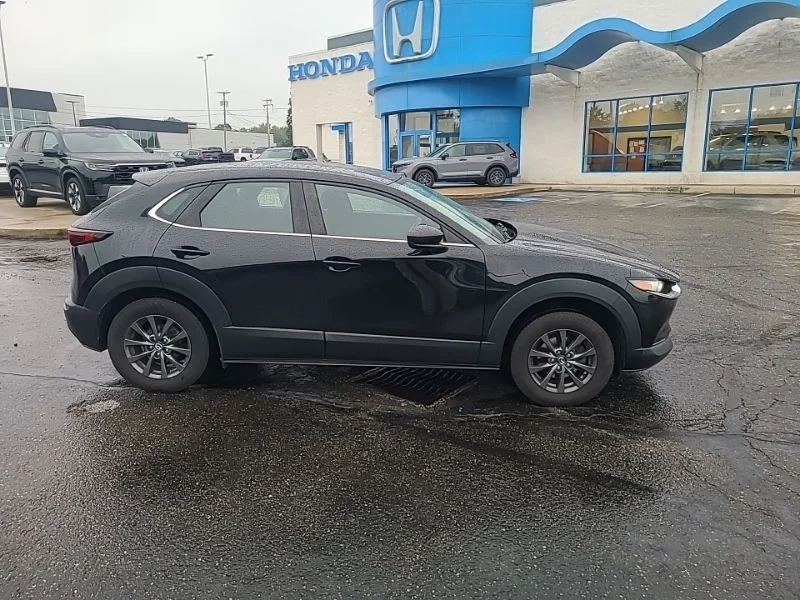 Used 2020 Black Mazda S image 6