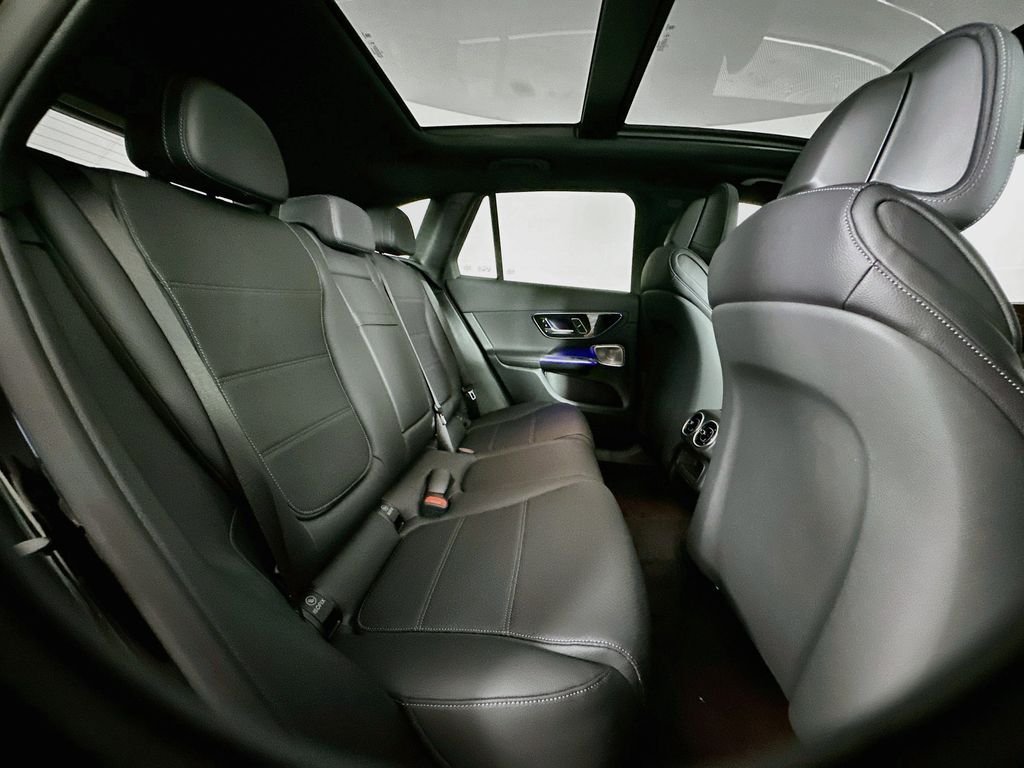 New 2027 Black Mercedes-Benz GLC 300 image 27