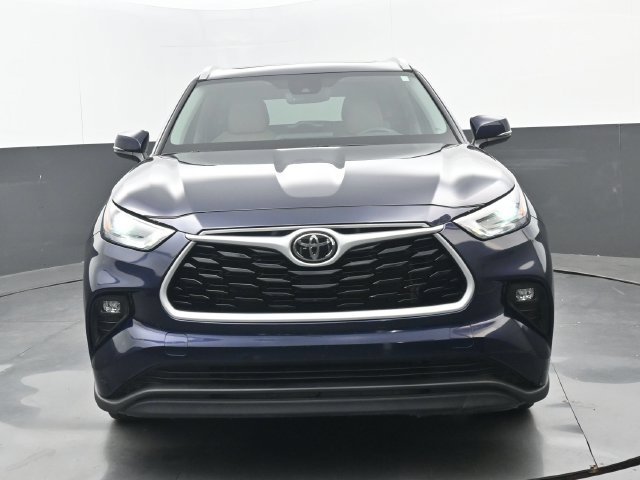 Used 2025 Blueprint Toyota XLE image 21