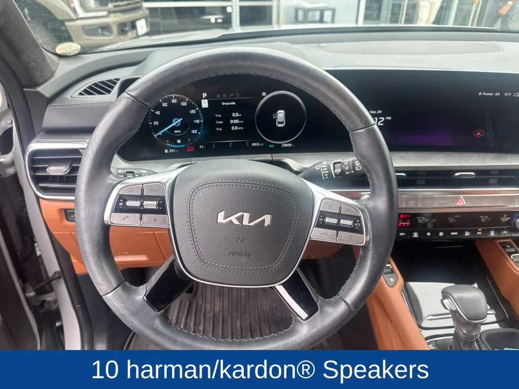 Used 2025 Gray Kia SX-Prestige X-Line image 11