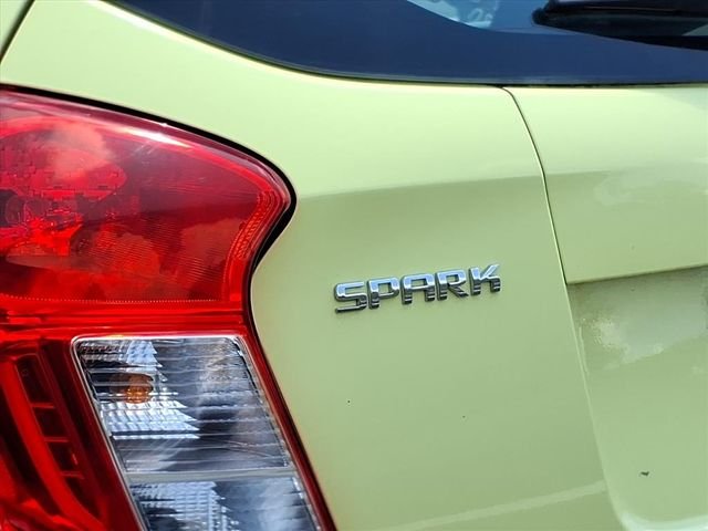 Used 2018 Gold Chevrolet LS image 16