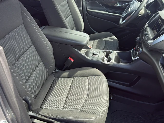 Used 2023 Silver GMC SLE image 10
