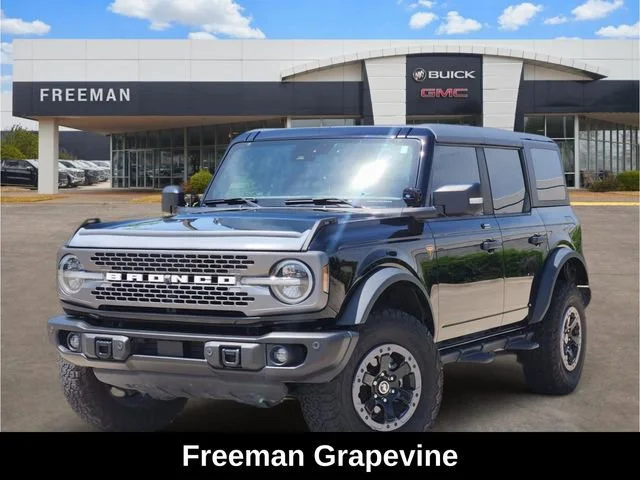 2023 Ford Bronco Badlands 4x4's photo