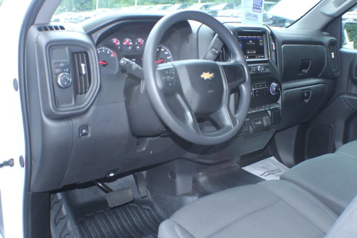 Used 2026 Summit White Chevrolet WT image 7