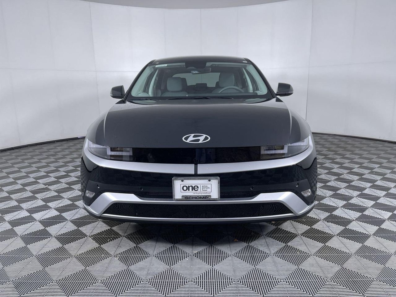 New 2026 Abyss Black Hyundai SEL image 12