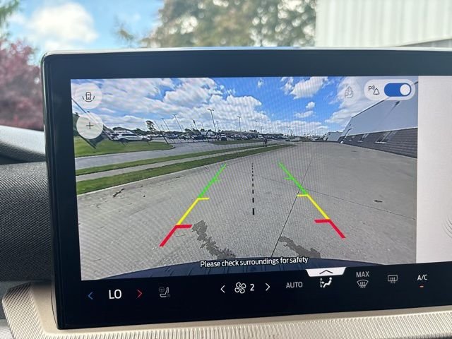 Used 2025 Silver Ford Active image 25