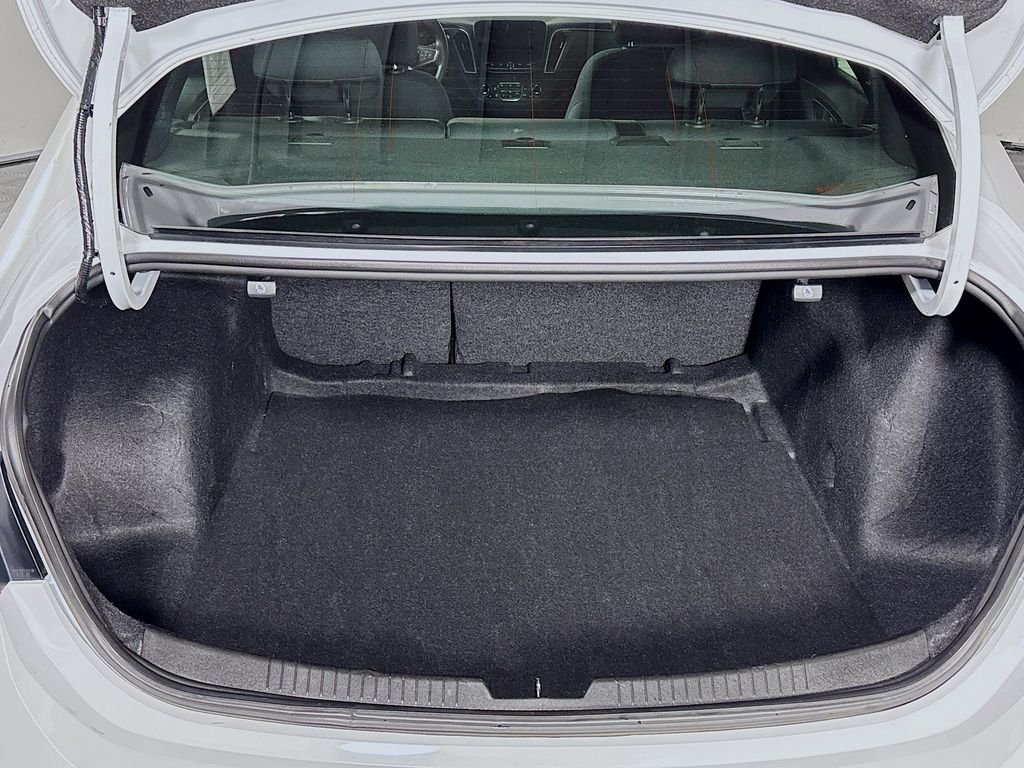 Used 2023 Summit White Chevrolet LT image 20