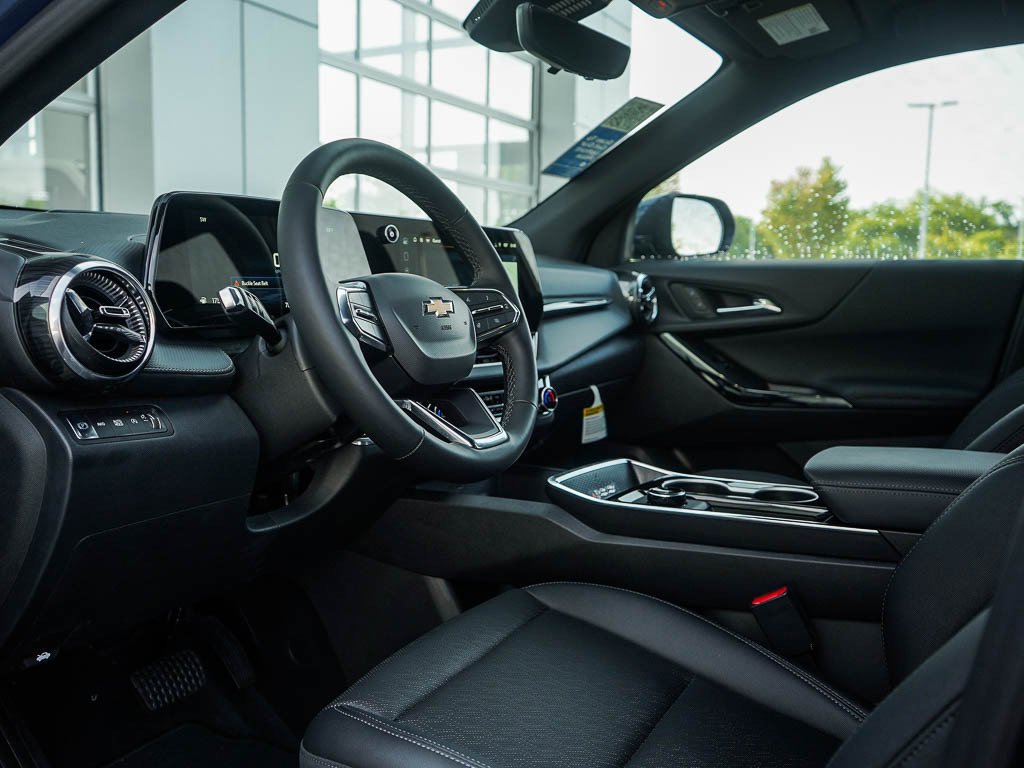 2026 Chevrolet Equinox LT - Photo 17