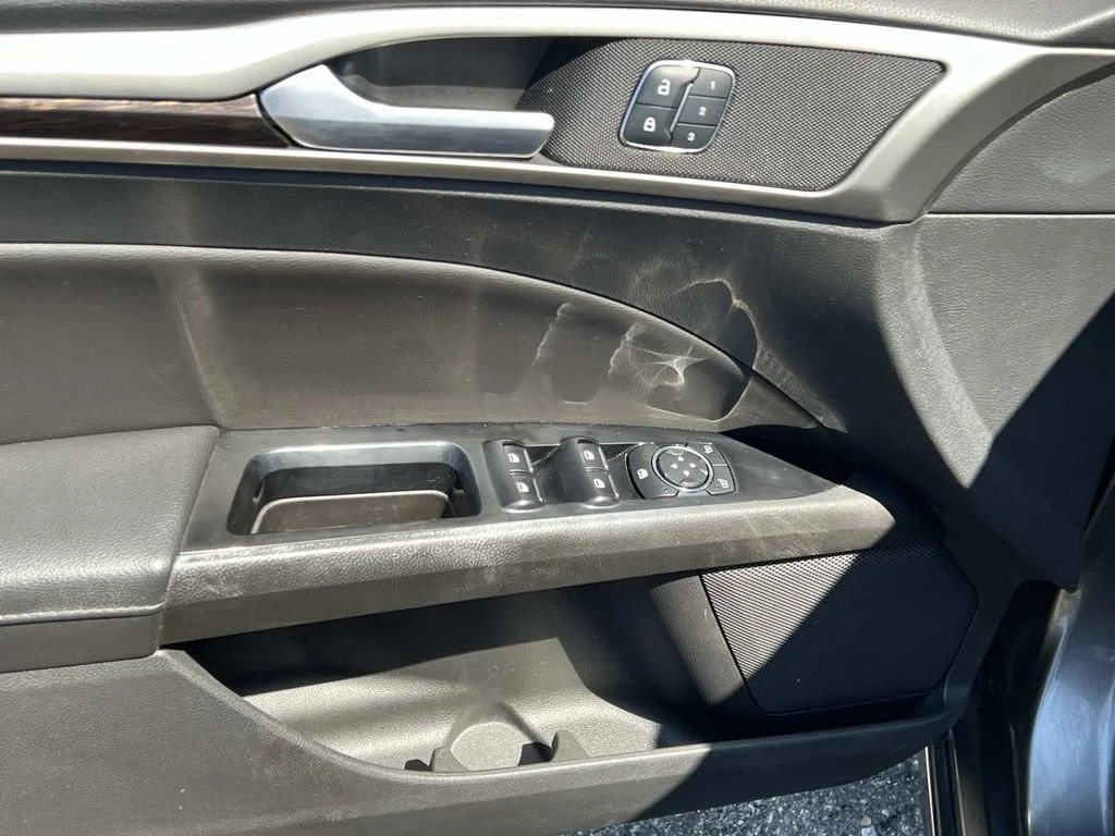 Used 2016 Gray Ford SE image 11