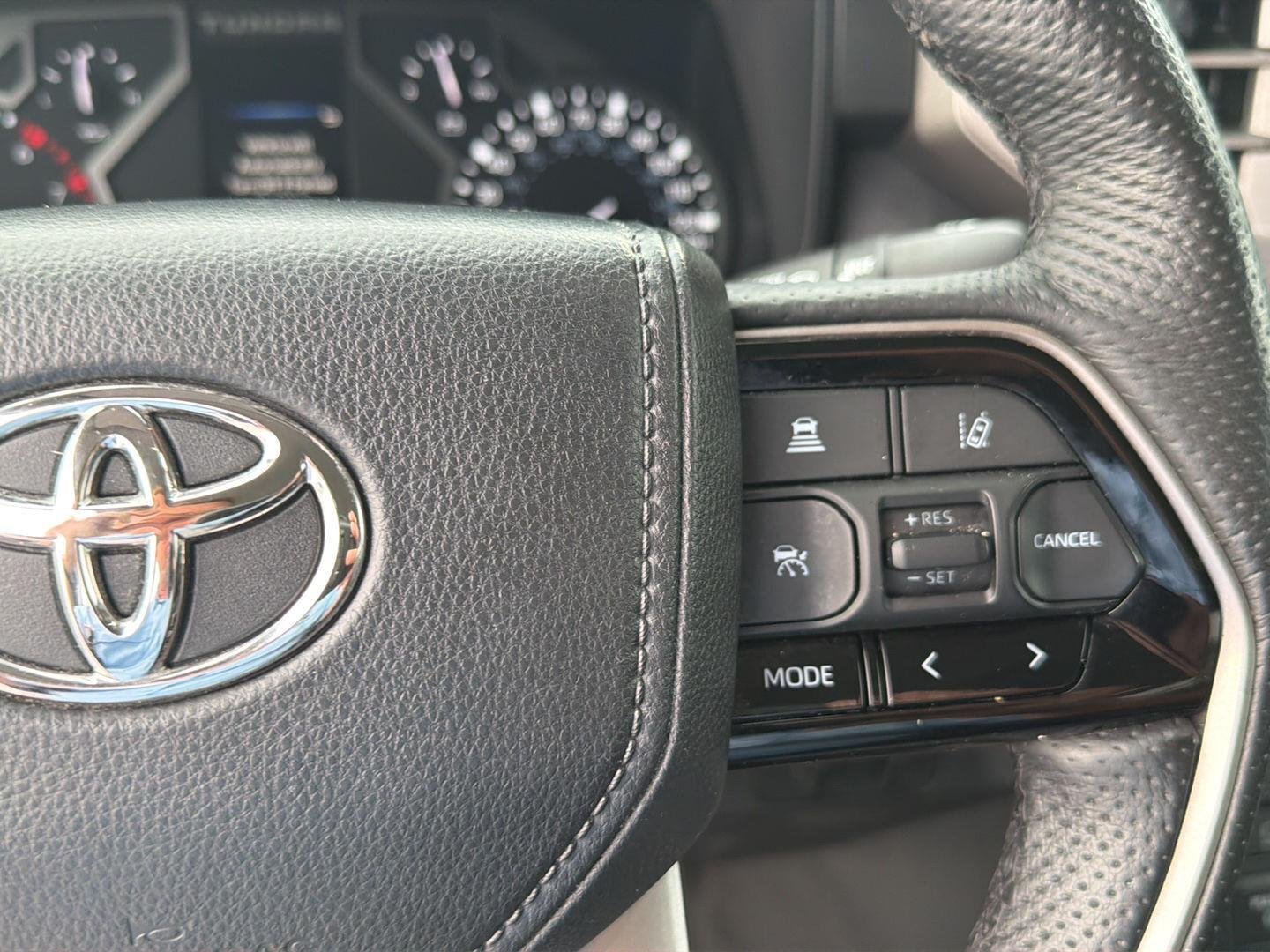 Used 2023 Ice Cap Toyota SR5 image 22