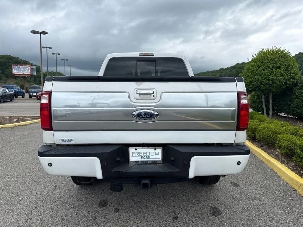 Used 2014 White Platinum Clearcoat Metallic Ford Platinum image 4