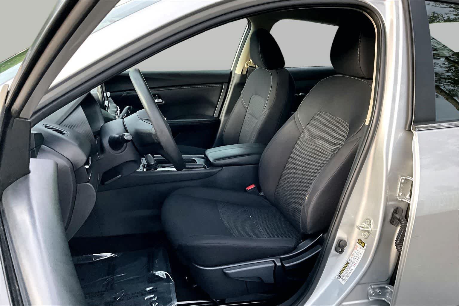 Used 2023 Brilliant Silver Metallic Nissan S image 8