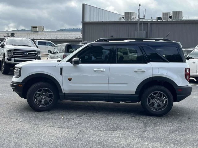 Certified Used 2022 Oxford White Ford Badlands image 7