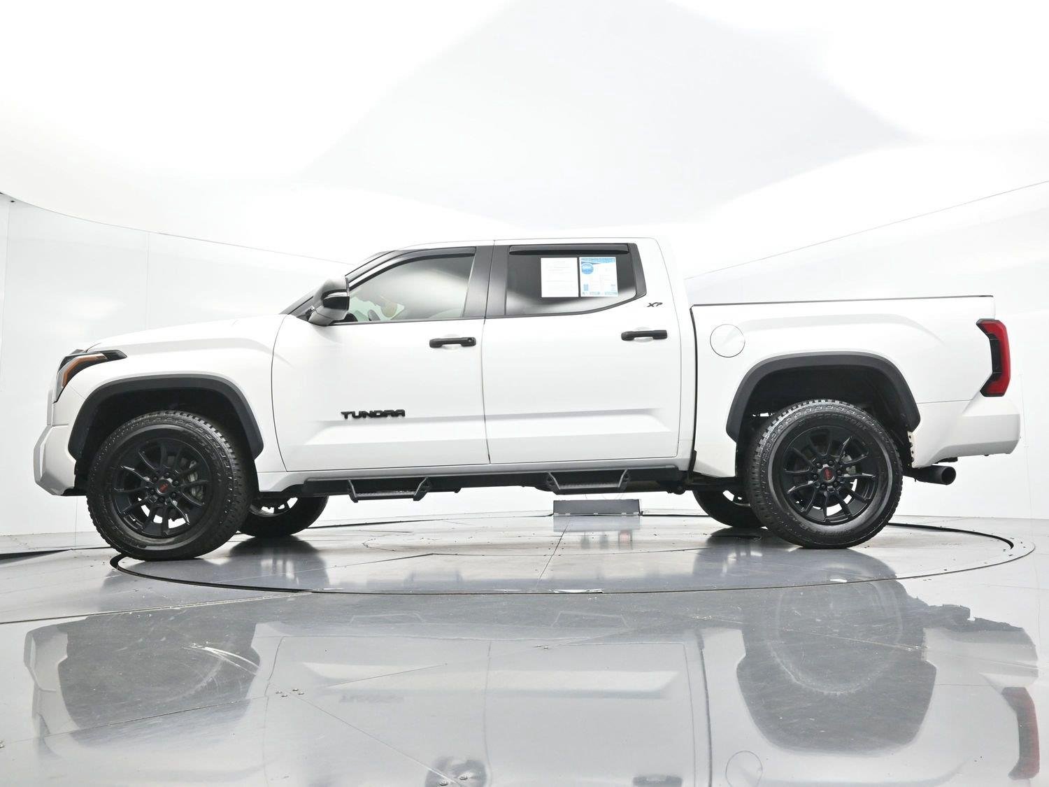 Used 2024 White Toyota SR5 image 44