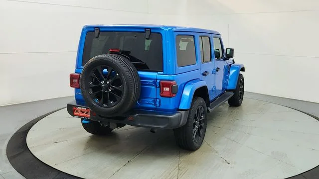 Used 2023 Blue Jeep Sahara 4xe image 9