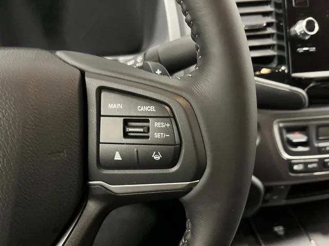New 2026 Sonic Gray Pearl Honda RTL image 18
