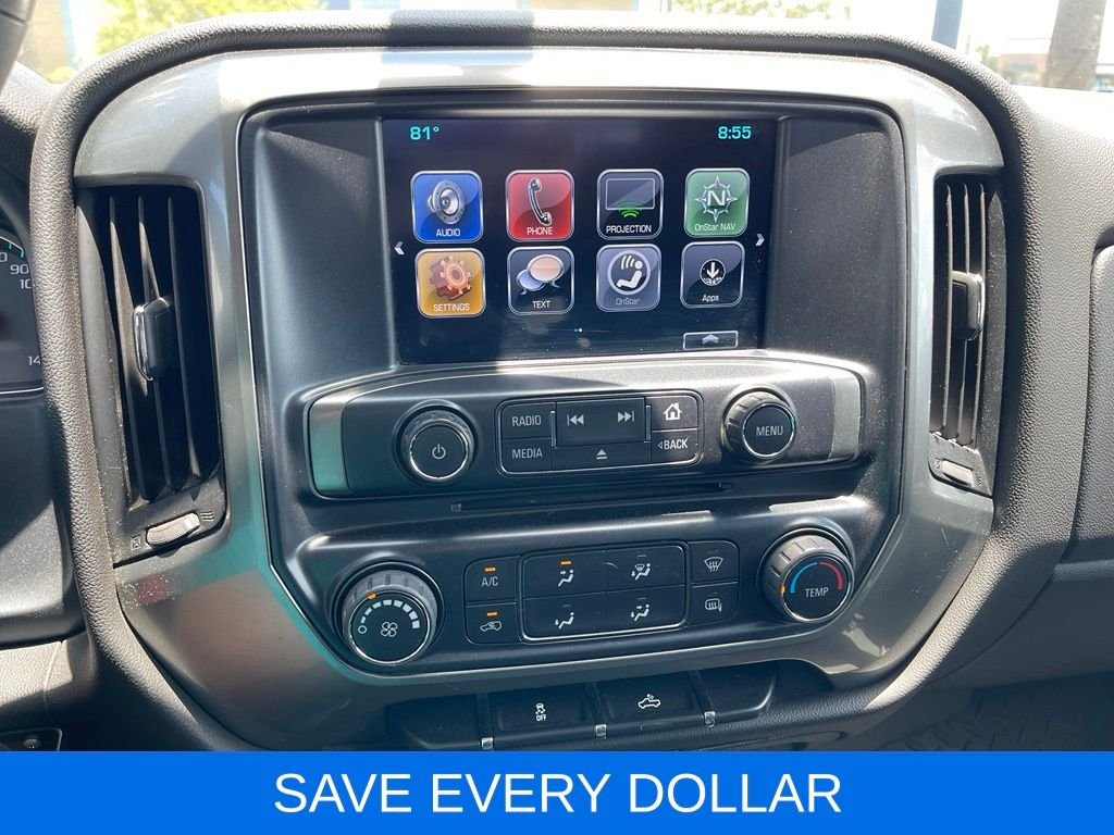 Used 2019 White Chevrolet LT image 9