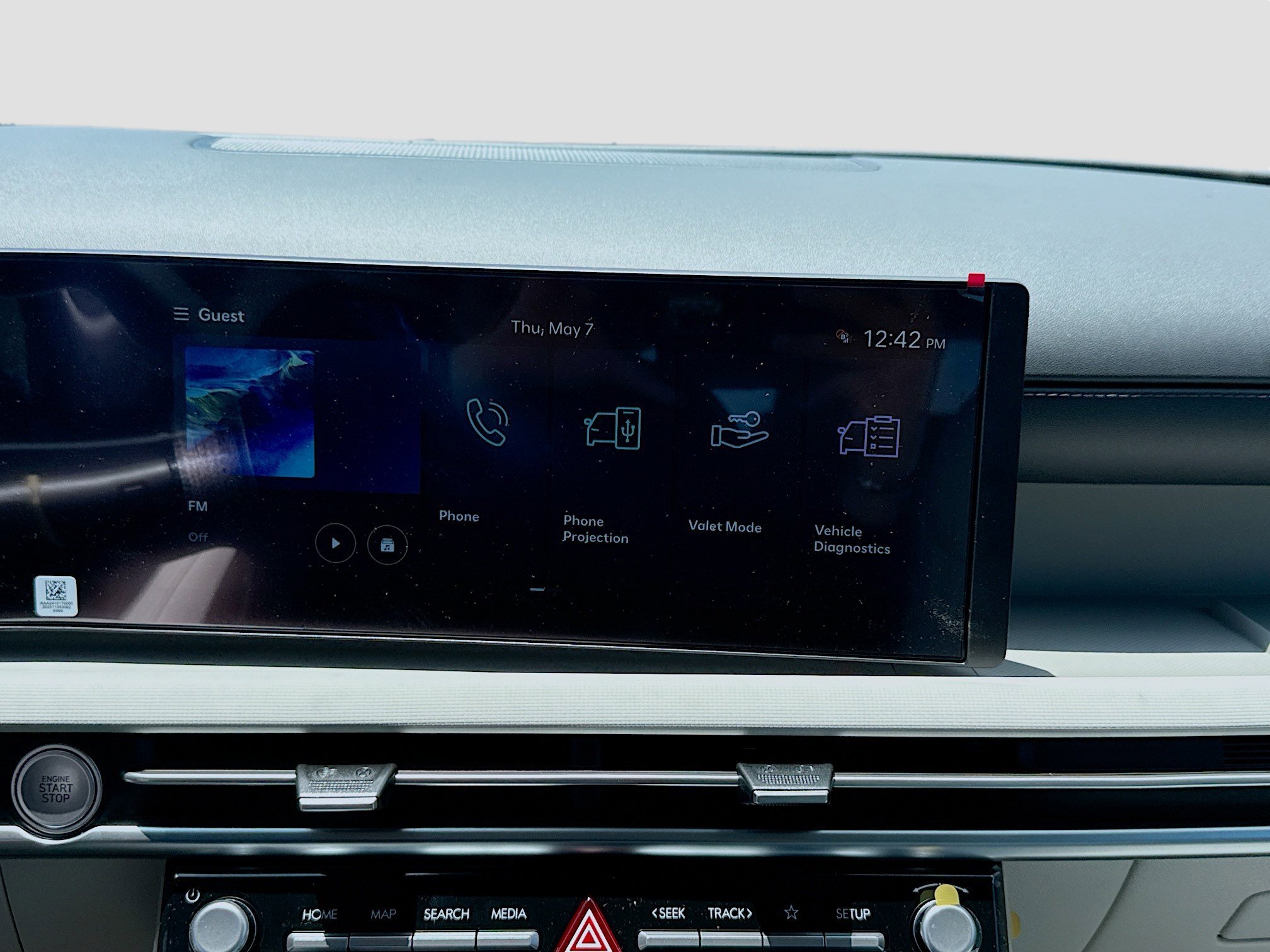 New 2026 Phantom Black Hyundai SEL FWD image 35