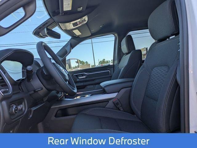 New 2026 Bright White Clear-Coat Exterior Paint RAM BIG HORN image 16