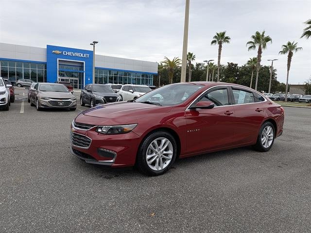 Used 2016 CRYSTAL RED TINTCOAT Chevrolet LT image 7