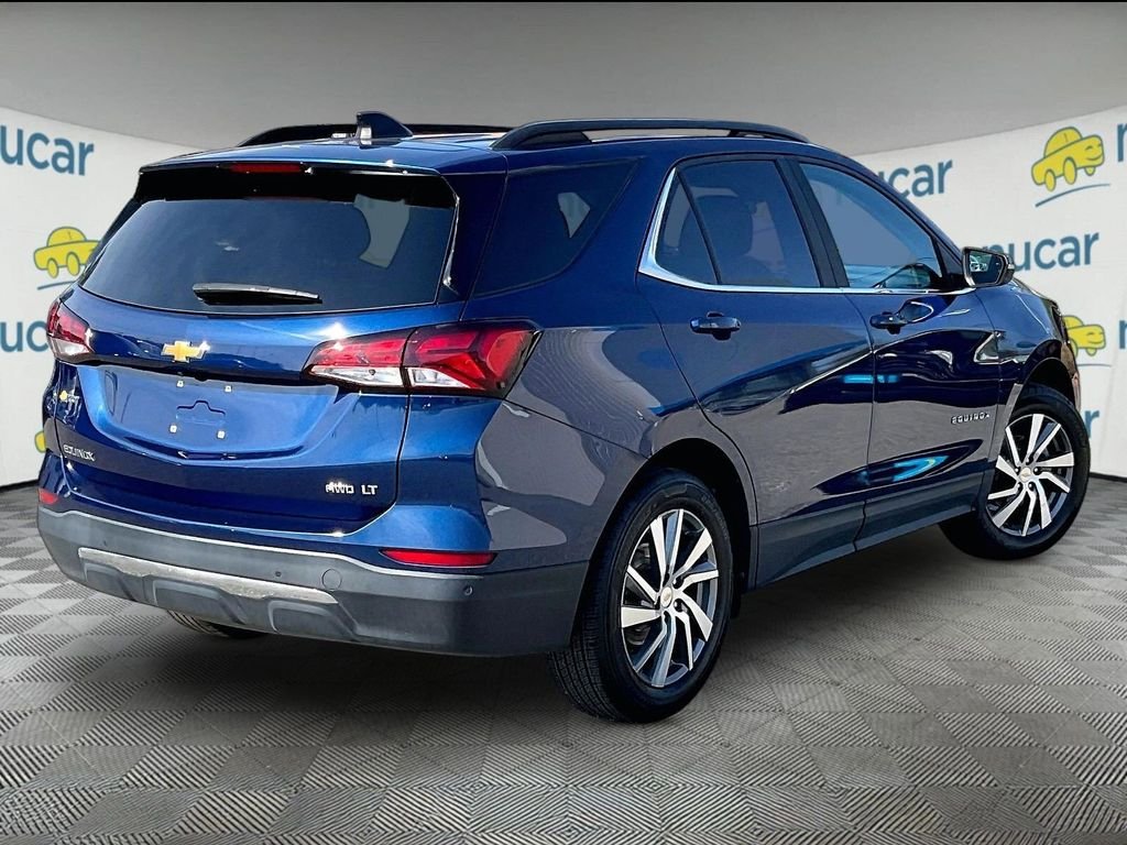 Used 2022 Blue Chevrolet LT image 6