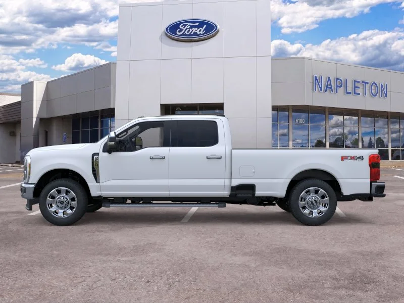 New 2026 Star White Metallic Tri-Coat Ford F-250® Lariat® image 3