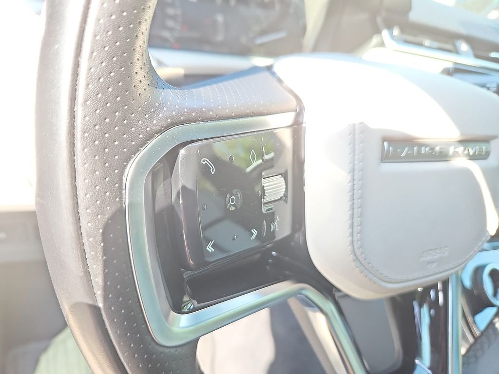 Certified Used 2023 Byron Blue Metallic Land Rover R-Dynamic S MHEV image 22