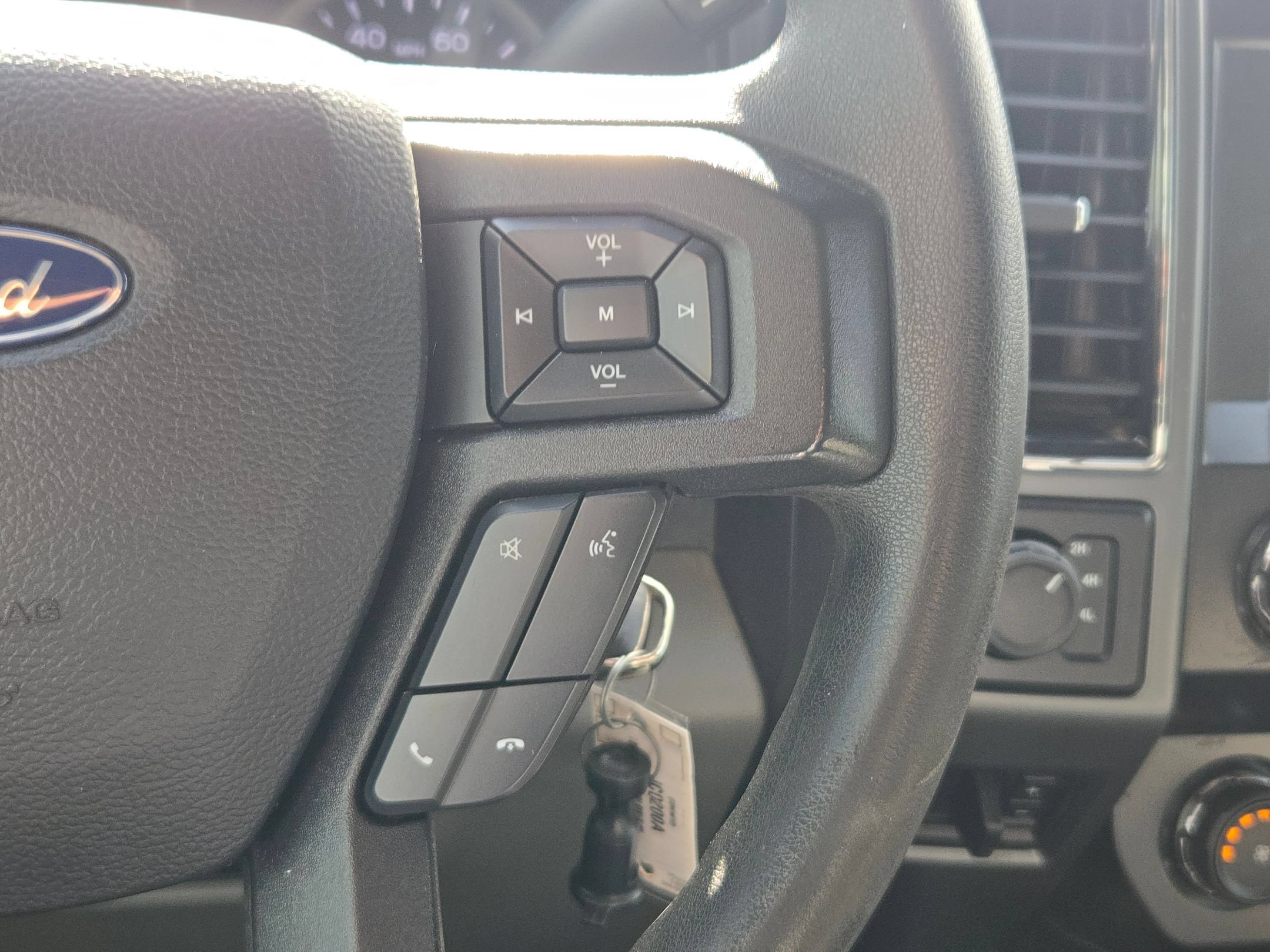 Used 2020 White Ford XLT image 20