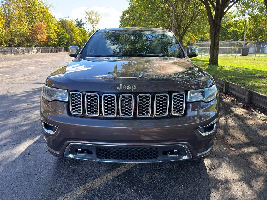 Used 2018 Brown Jeep Overland image 21