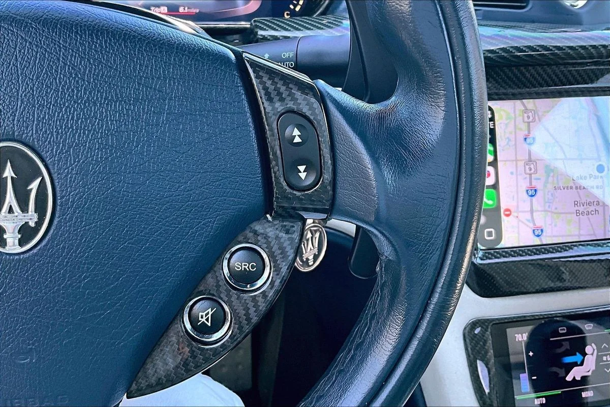 Used 2014 Blue Maserati Sport image 12