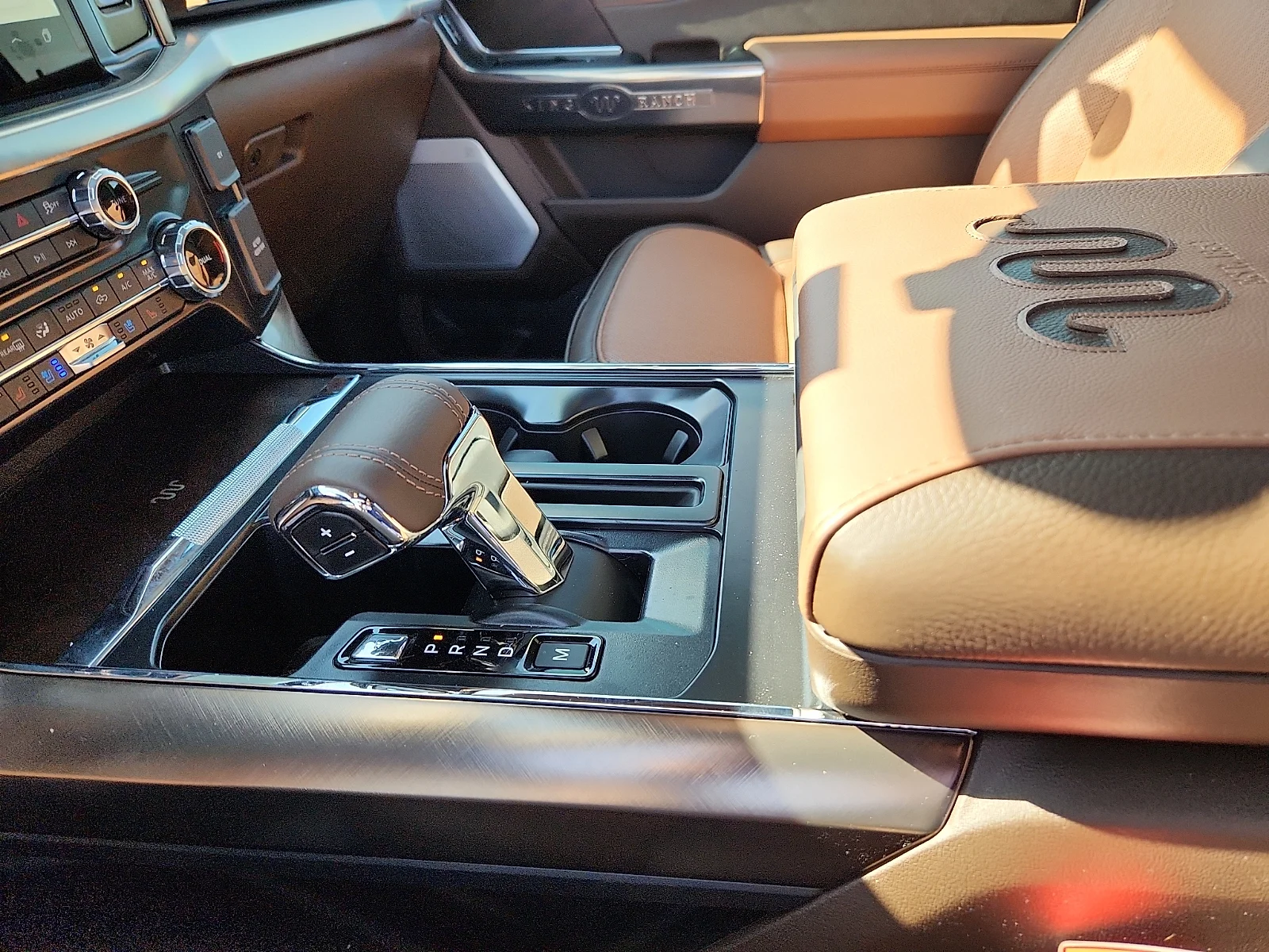 New 2026 Agate Black Metallic Ford King Ranch image 25