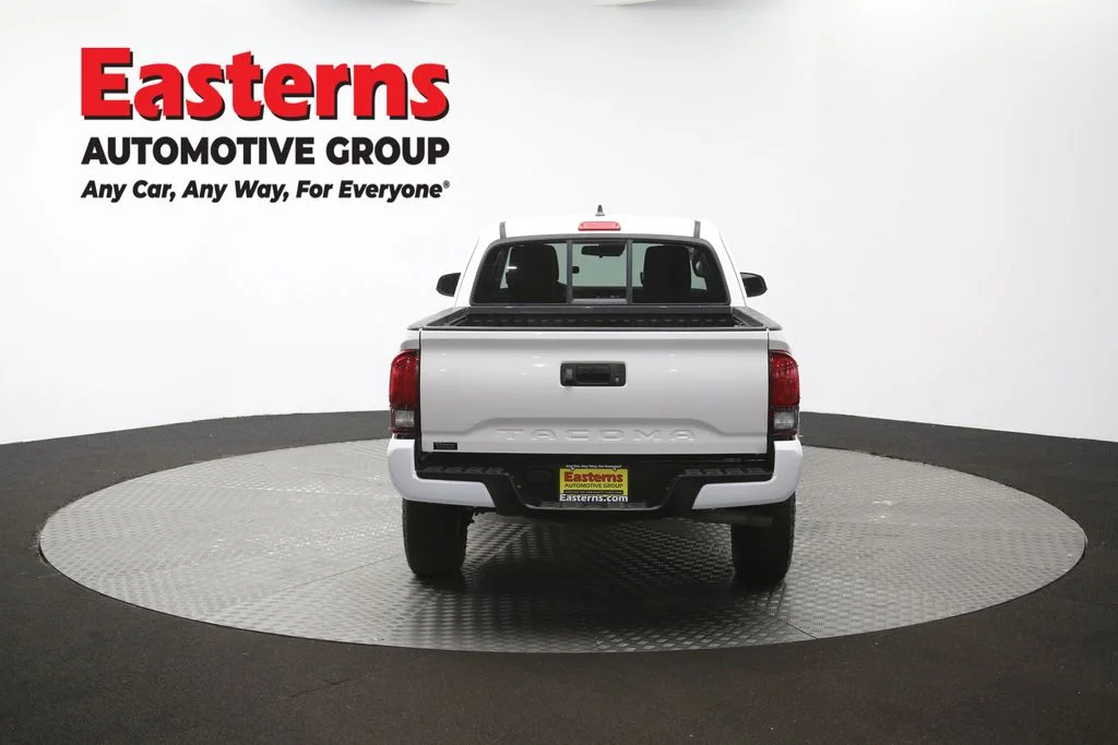 Used 2021 White Toyota SR image 34