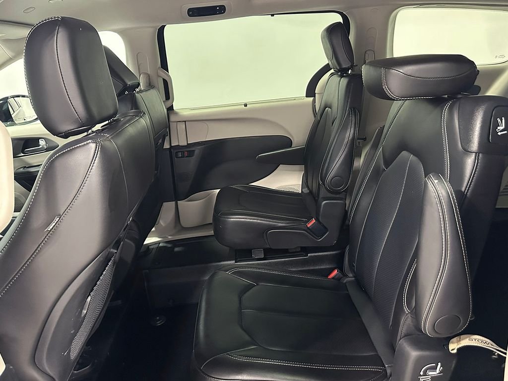 Used 2024 Black Chrysler Touring L- Wheelchair Accessible image 17