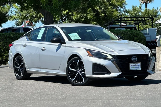 2024 Nissan Altima 2.5 SR