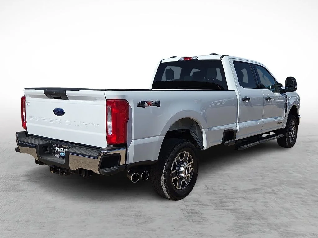 Used 2025 White Ford XLT image 10