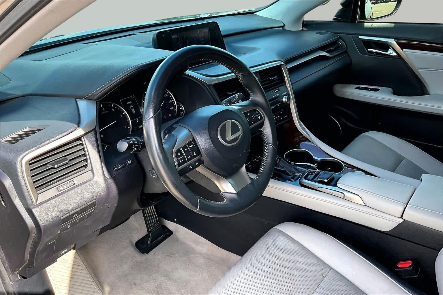 Used 2016 Nebula Gray Pearl Lexus  image 18