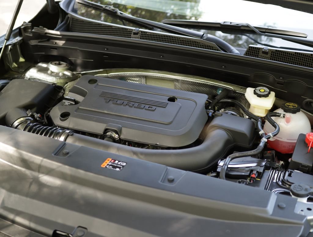 New 2026 Moonstone Gray Metallic Buick Sport Touring image 37